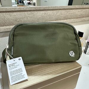 lululemon athletica Green Belt Bag